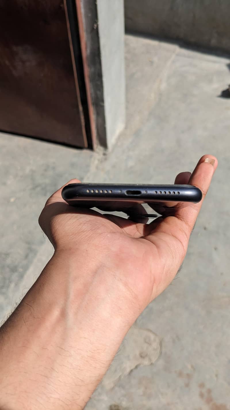iphone 11 3