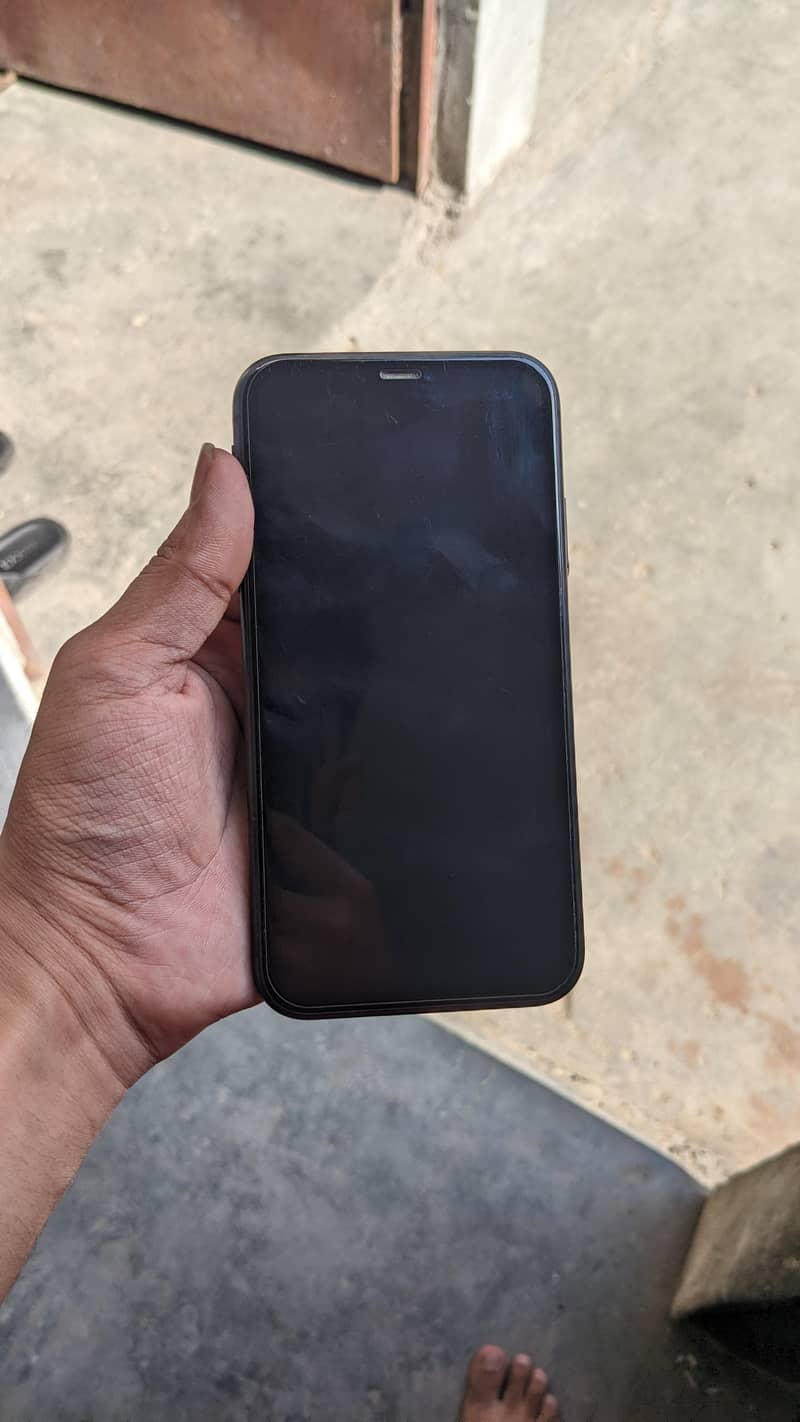 iphone 11 4