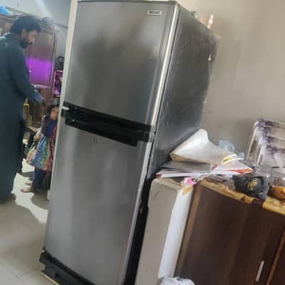 orient  11 cubic fridge for sale good condition