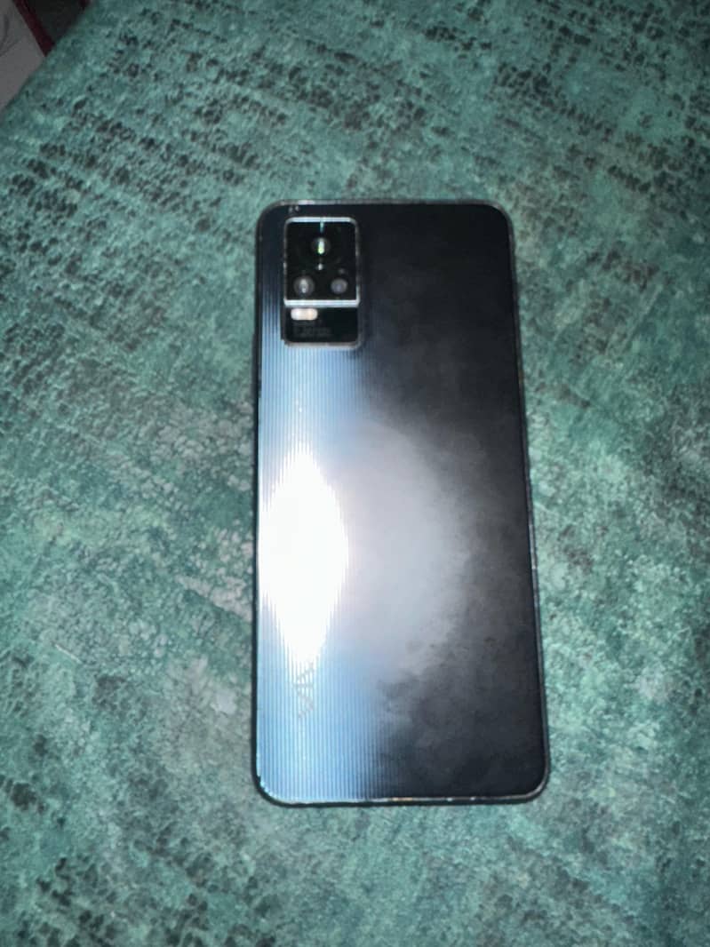 Vivo V21e 3