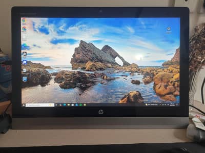 HP All-In-One TouchScreen Workstation PC