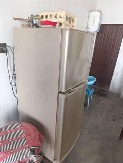 Dawlance medium size
