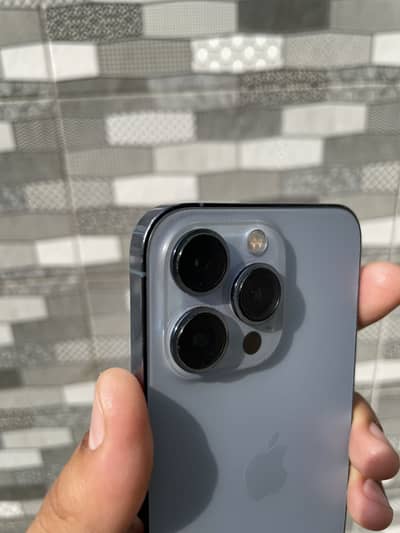 Apple iPhone 13 Pro