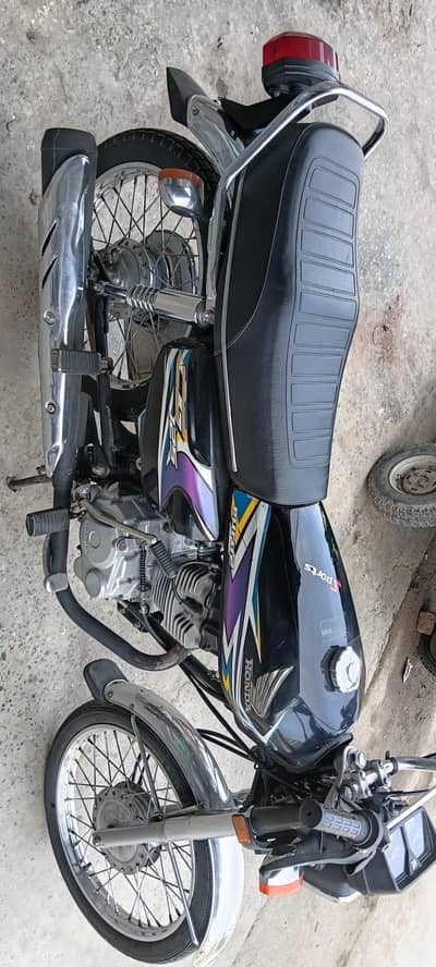 Honda CG 125 Lover's ky liya Fresh Bike ha Mashallah sy full janion