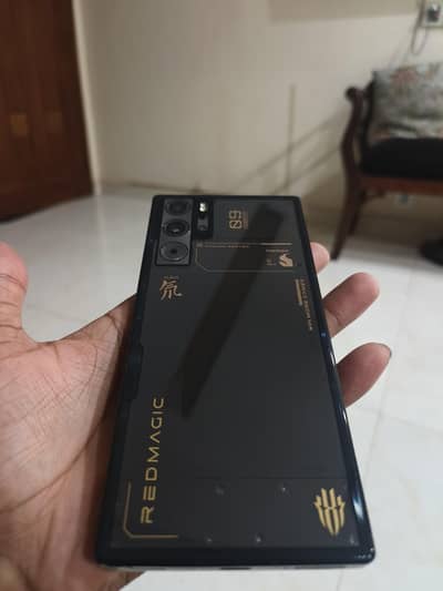 Redmagic 9pro 12/265gb
