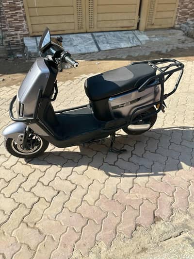 EVEON N8 NEW Model Electric Scooter