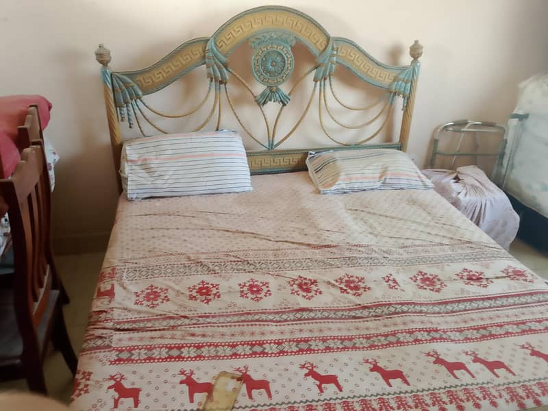 Full Iron bed 3