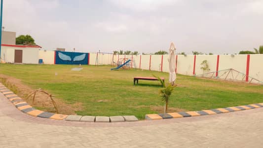 Big Swimming Pool Farmhouse in Gadap Near Baqai available for Rent Farm House