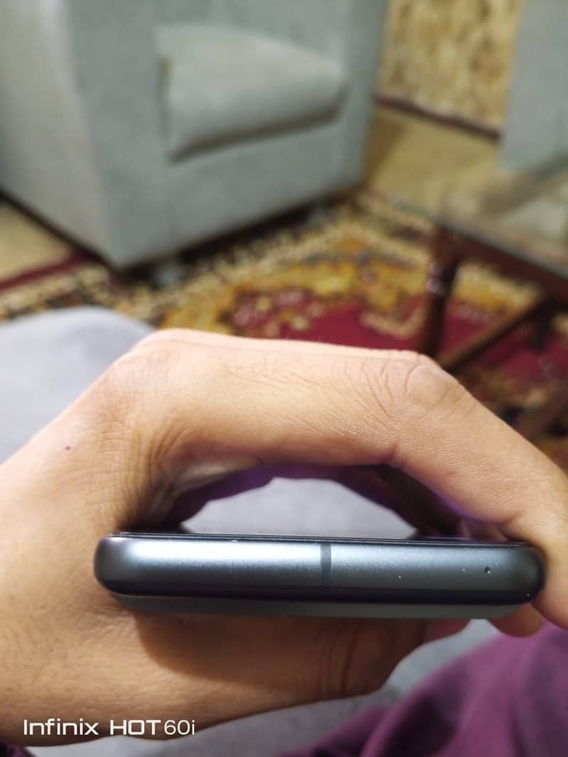 Google Pixel 8 2