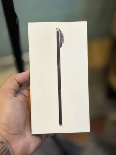 Apple iPhone 17 Air 256GB BOX PACK NON PTA