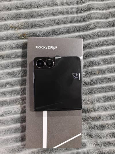 Samsung Mobile Z Flip 7 Brand New