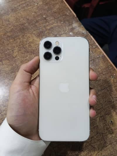 Apple iPhone 12 Pro