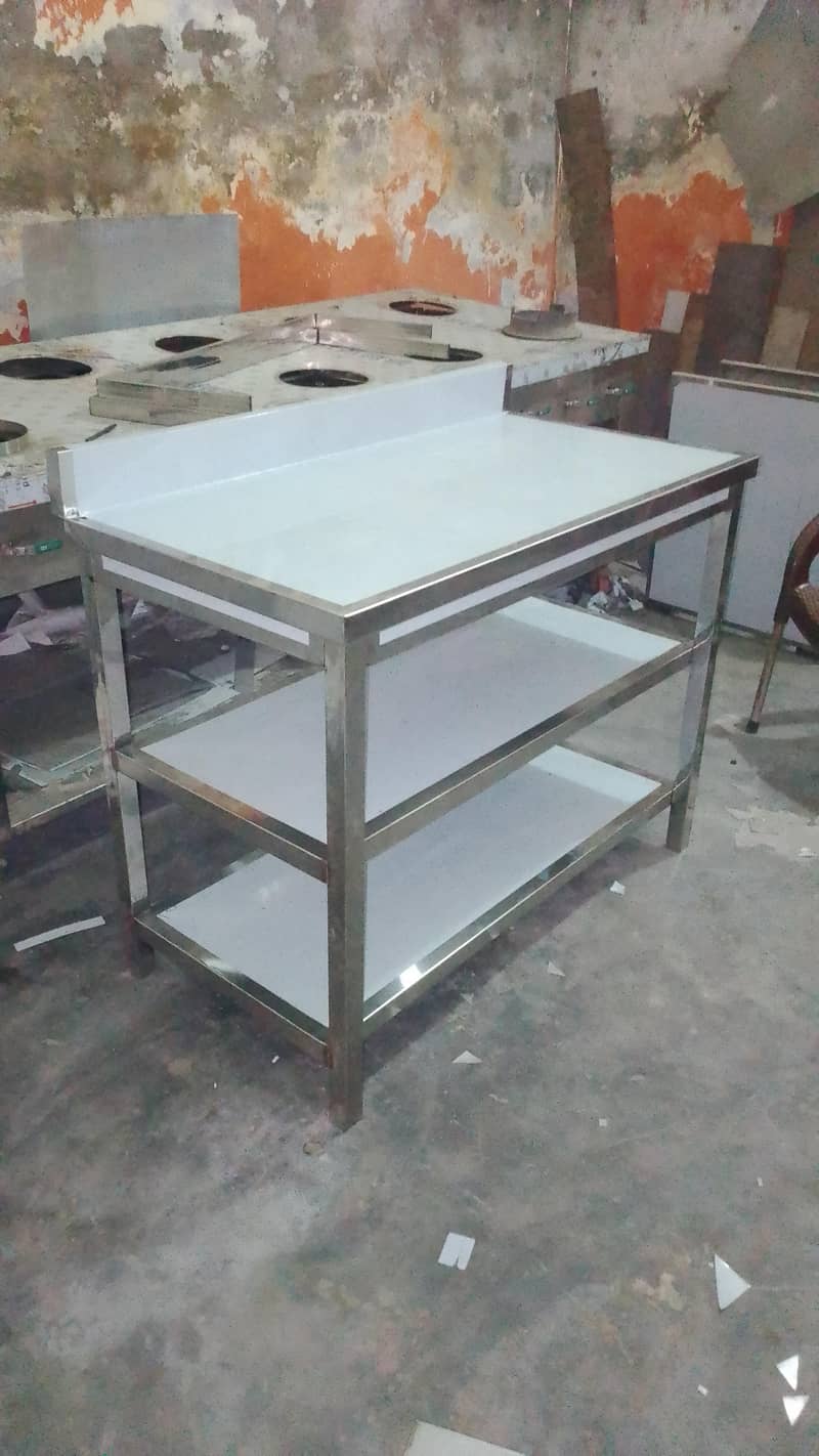 working table 24×44×35 0