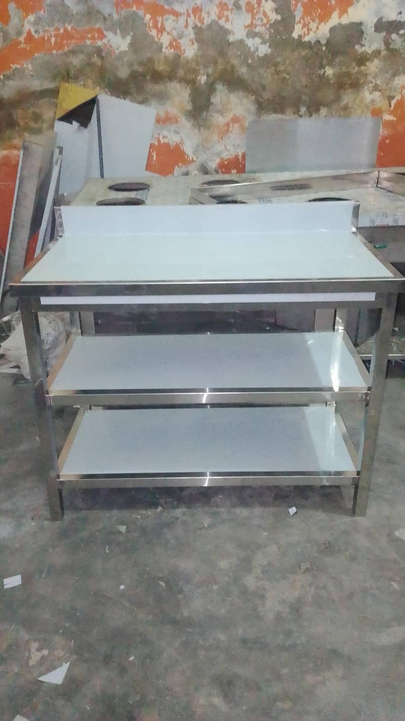 working table 24×44×35 1