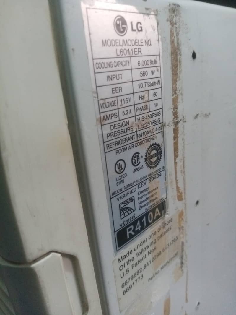 good condition window ac 6
