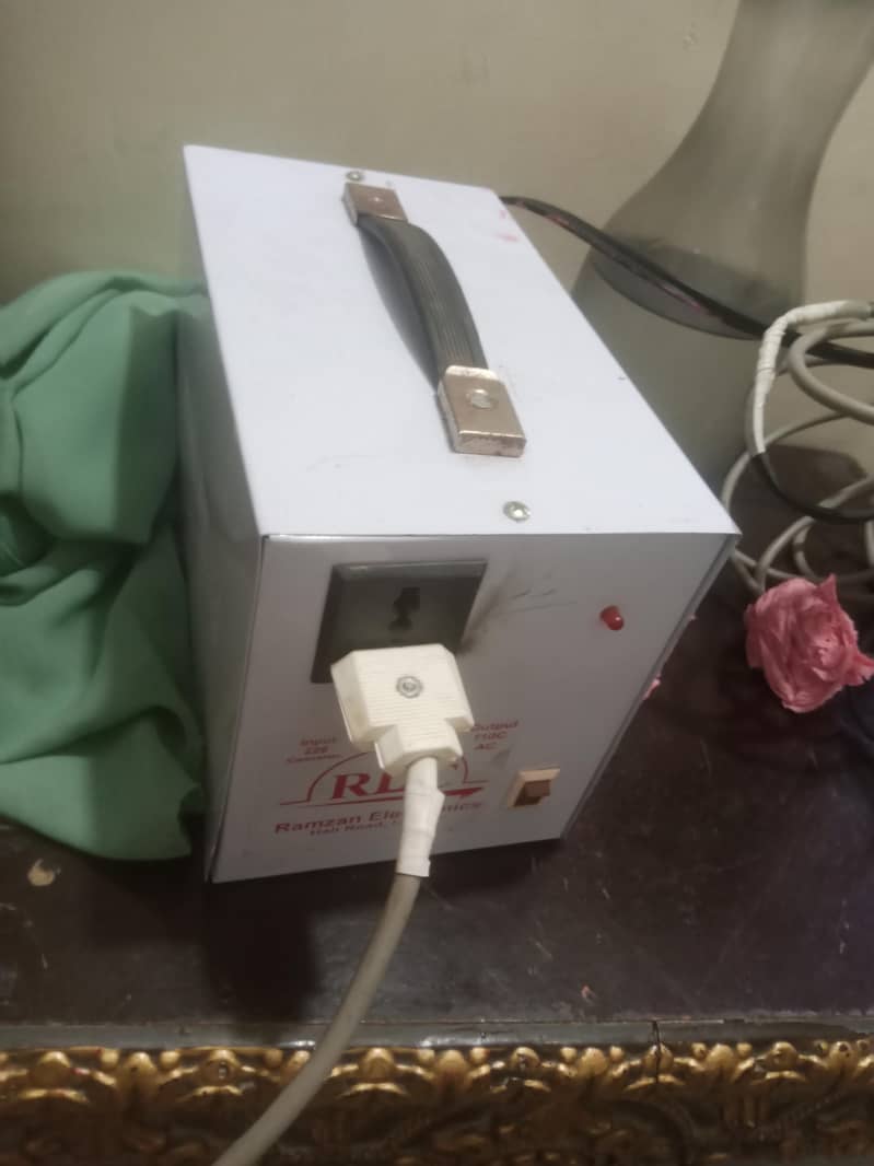 good condition window ac 7
