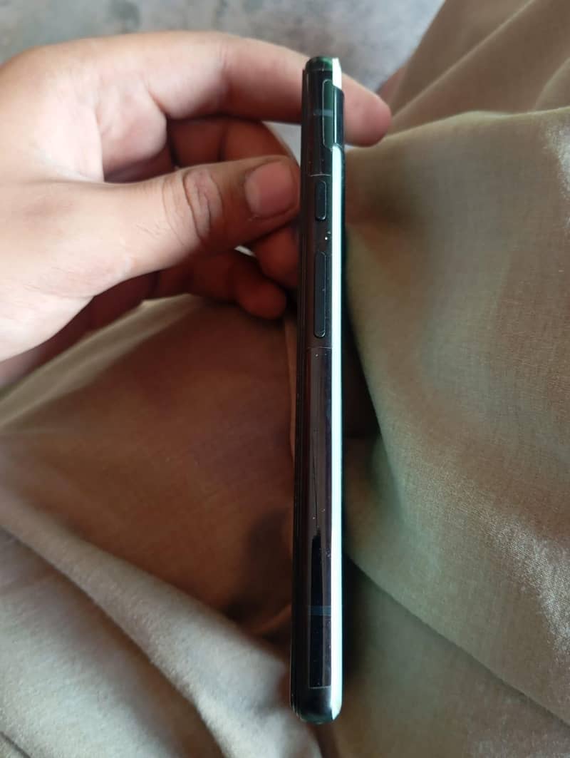 Google Pixel 6a 3