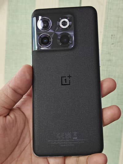 One Plus 10T non PTA full sim time available