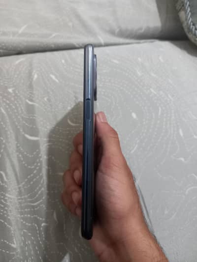 One Plus Nord N200
