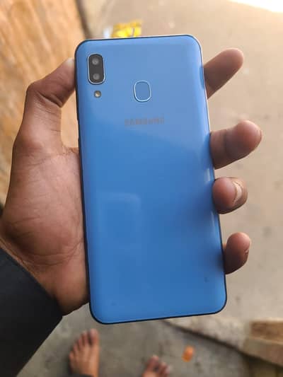 Samsung  A30 4/64