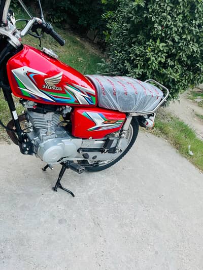 Honda CG 125 2023 model 10/10 condition 23 model