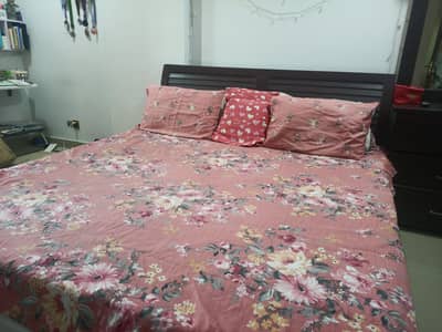 Good condition bed and dresser for sale