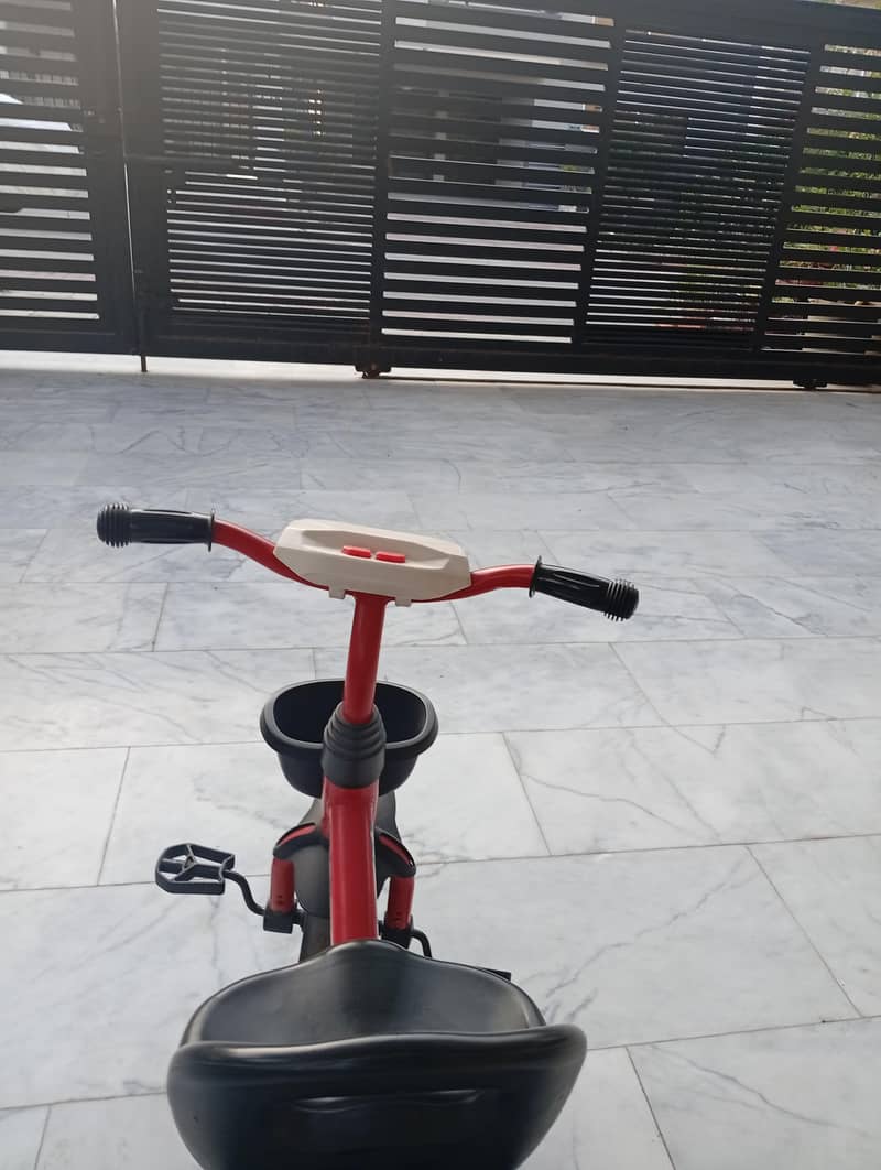 tricycle 2