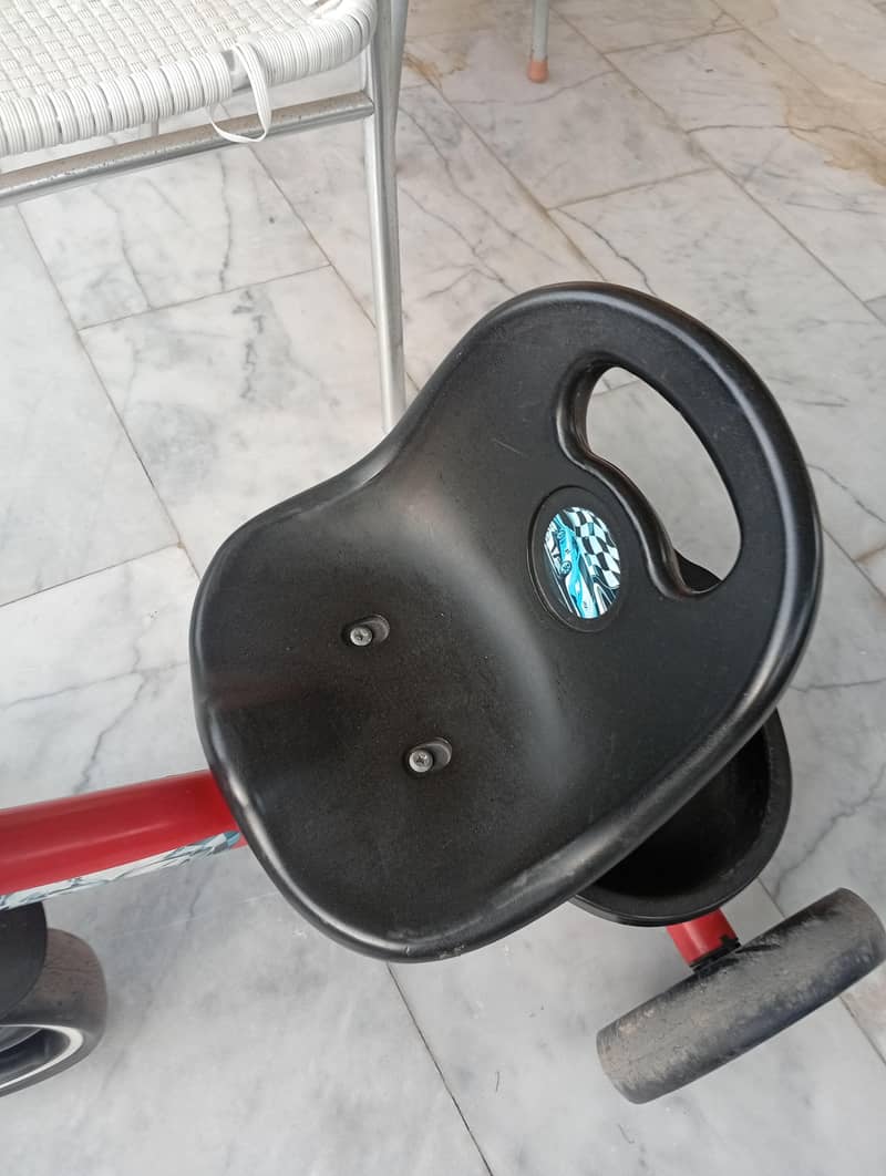 tricycle 12