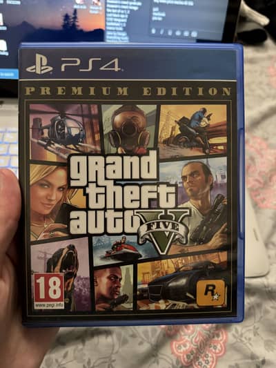 GTA 5 Premium Edition PS4 - Excellent Condition