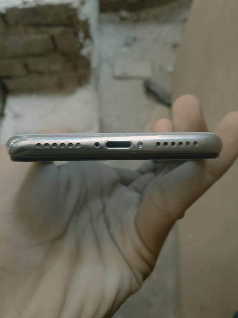 Apple iPhone X 2