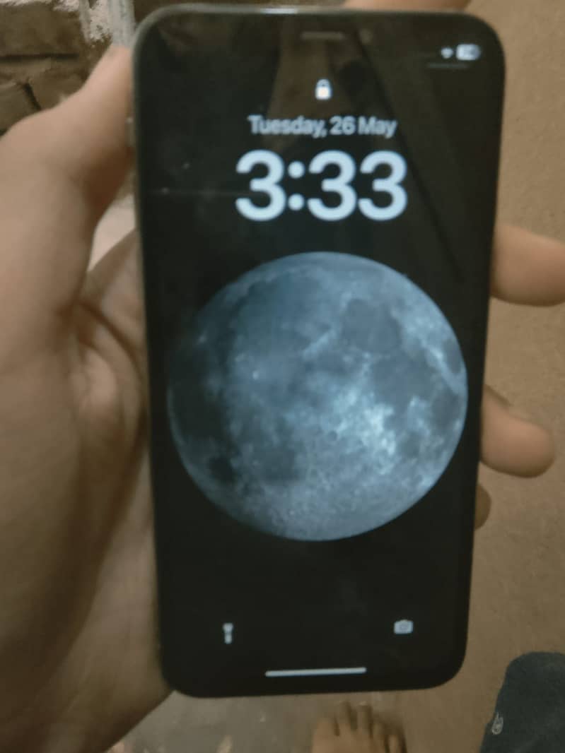 Apple iPhone X 3