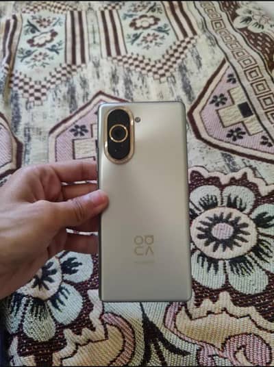 Huawei nova 10.8/256