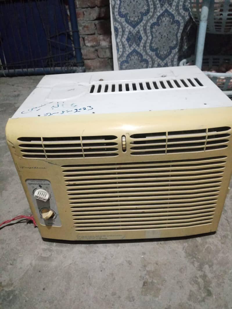 split Ac 1