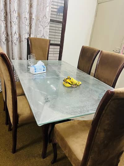 Victoria Dinning Table