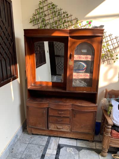 Dressing Table with shelves and closets