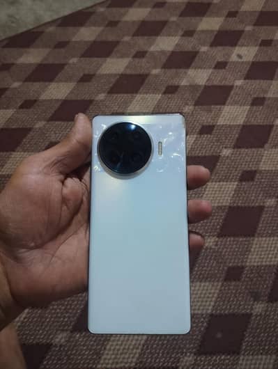 Tecno Spark 20 Pro Plus