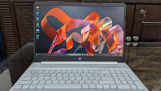HP Core i7 10th Gen | 8GB RAM | 256GB SSD | Windows 11 Pro | Fingerpri