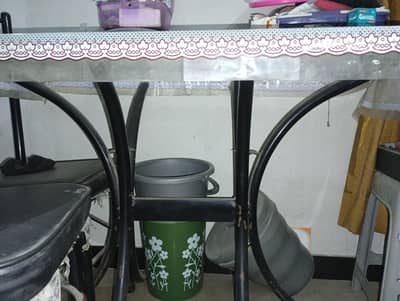 dining table double frame good condition with four chairs