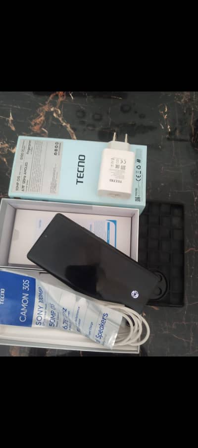 Tecno CAMON 30S