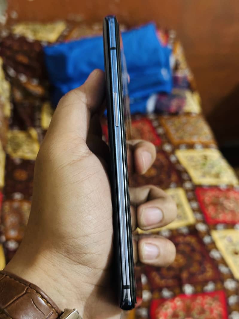 One Plus 7T 3