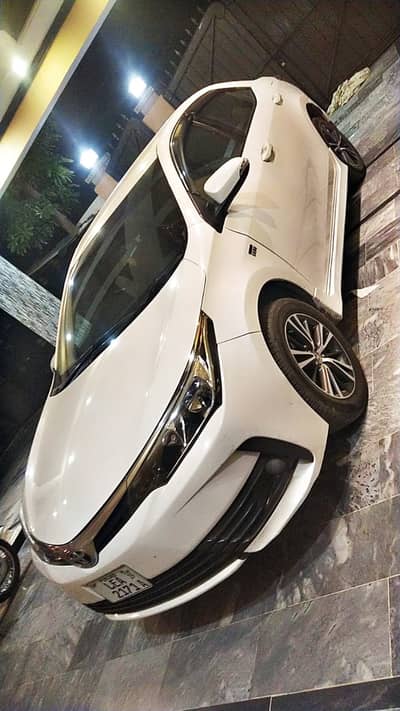 Toyota Corolla Altis 2019 super white tota genuine