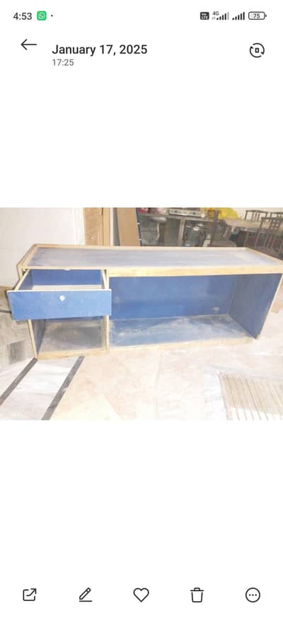 mobile accessories rack