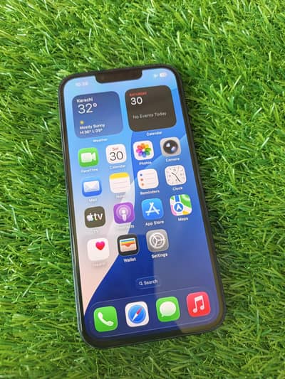 Apple iPhone 13