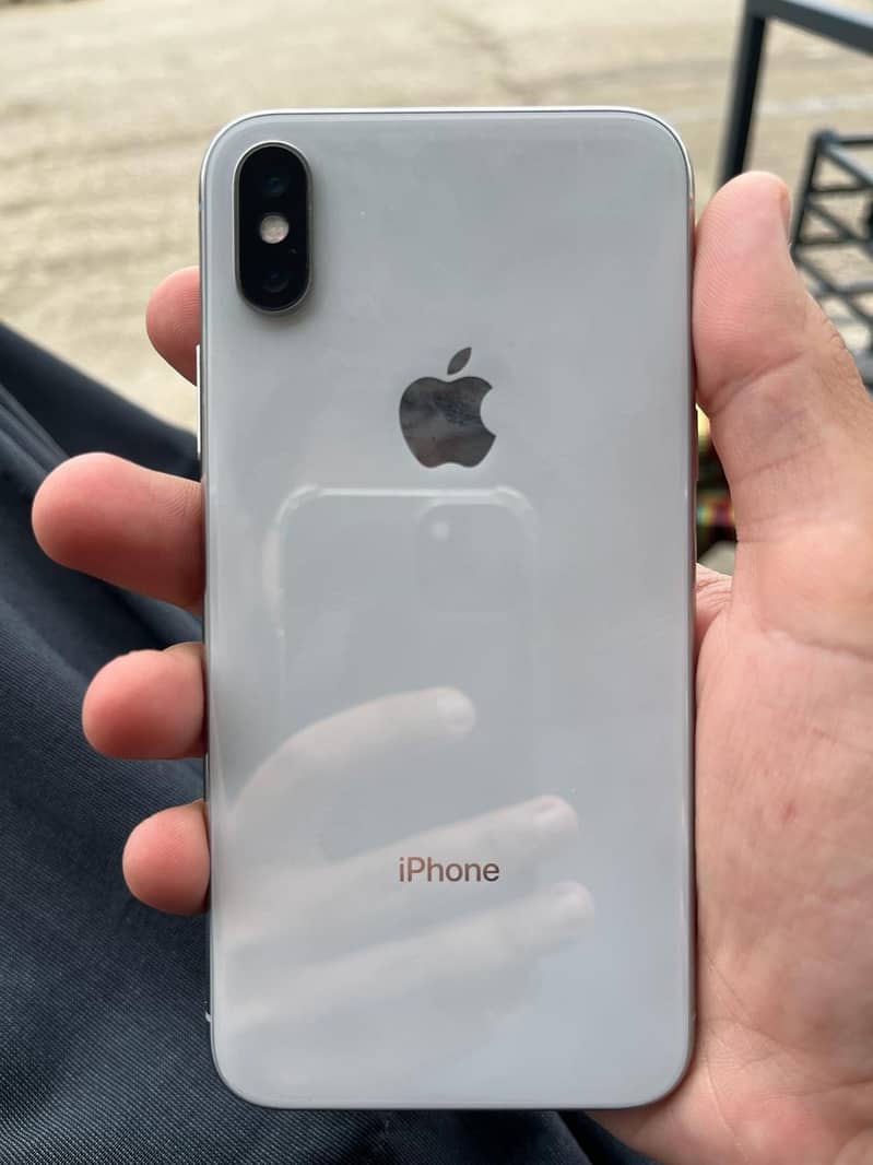 Apple iPhone X 0