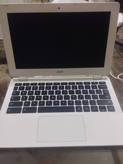 Acer CB3-111, Intel N2840, 2.16 GHz, 2/16GB SSD, Window 10, 11.6"