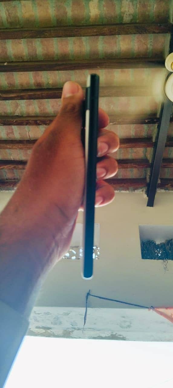Google Pixel 6a 4