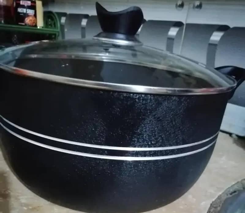cooking pot 1