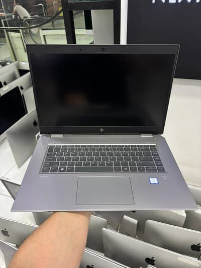 HP ZBook Studio G5 Core i7 8th Gen 16GB RAM 512GB SSD P2000 4GB
