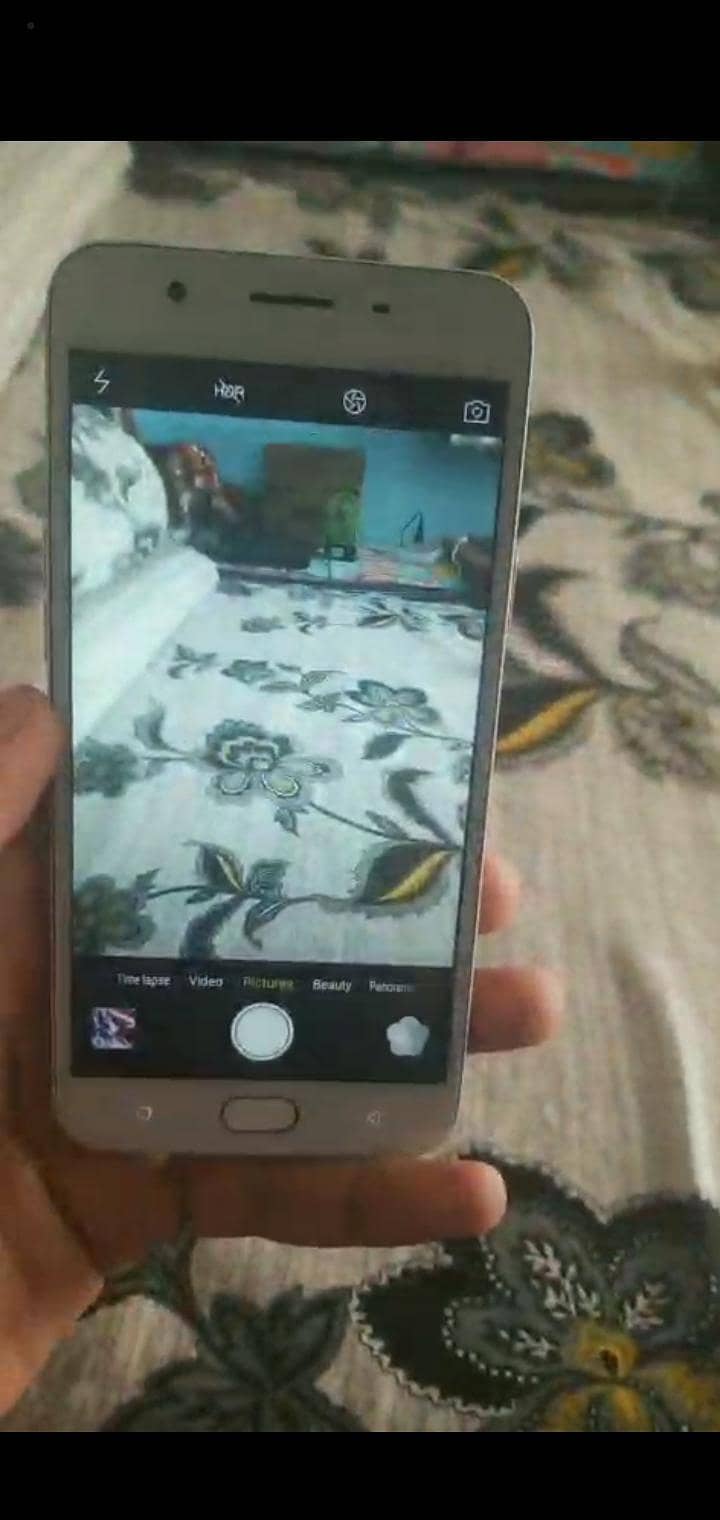 OPPO A1s 2