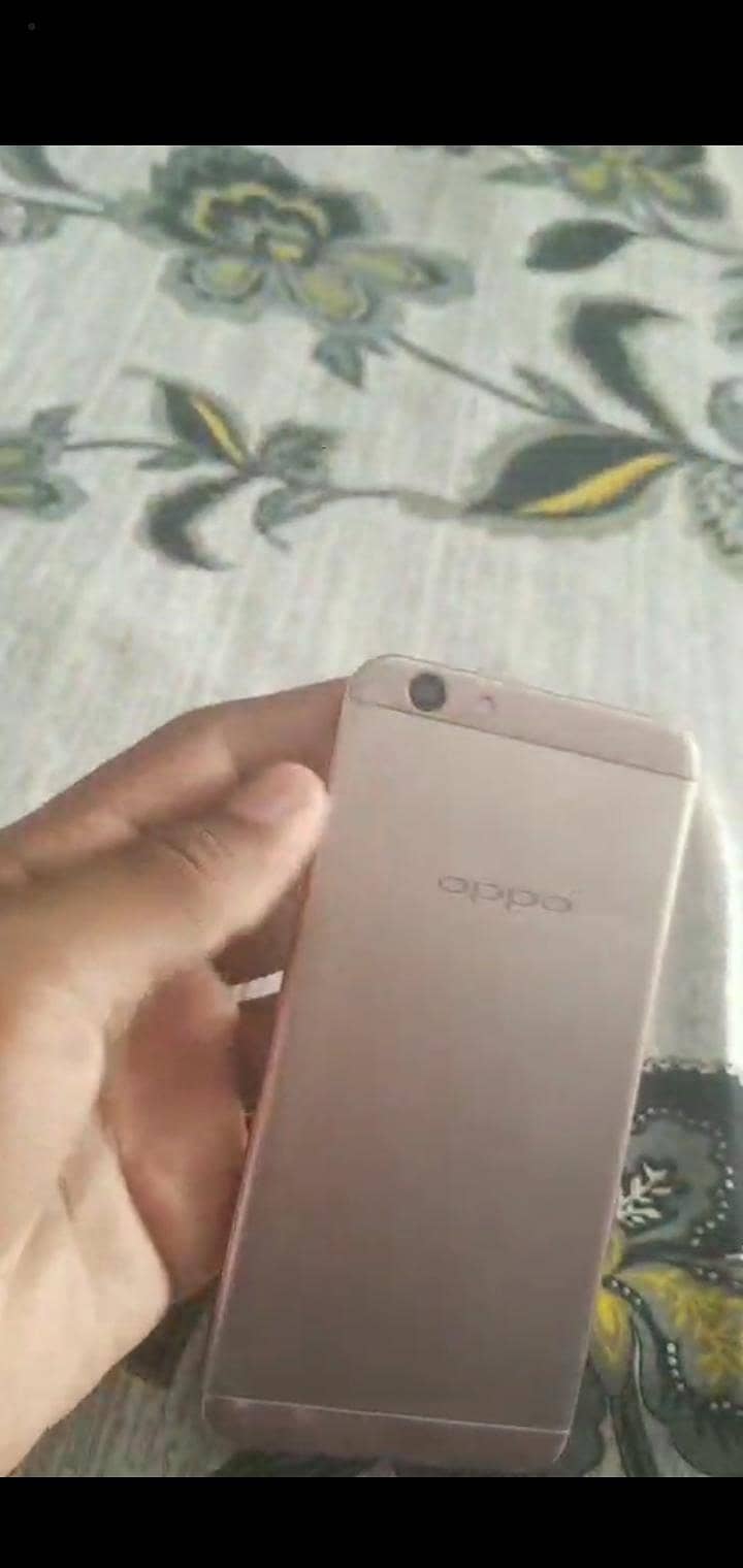 OPPO A1s 3
